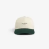 Chapeau à micro-logo
