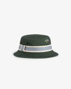 Chapeau seau avec écusson