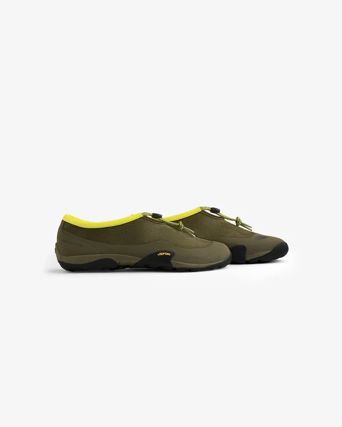 Chaussure de sport ALD / New Balance MT10T