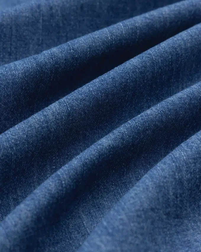 Chemise en chambray avec écusson