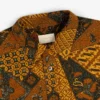 Chemise à imprimé d’inspiration batik