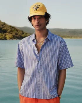 Chemise à rayures teintes dans la masse