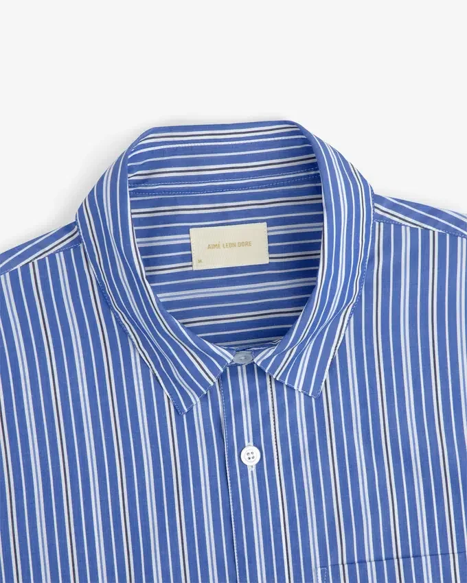Chemise à rayures teintes dans la masse