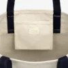 Grand sac fourre-tout à contraste avec blason