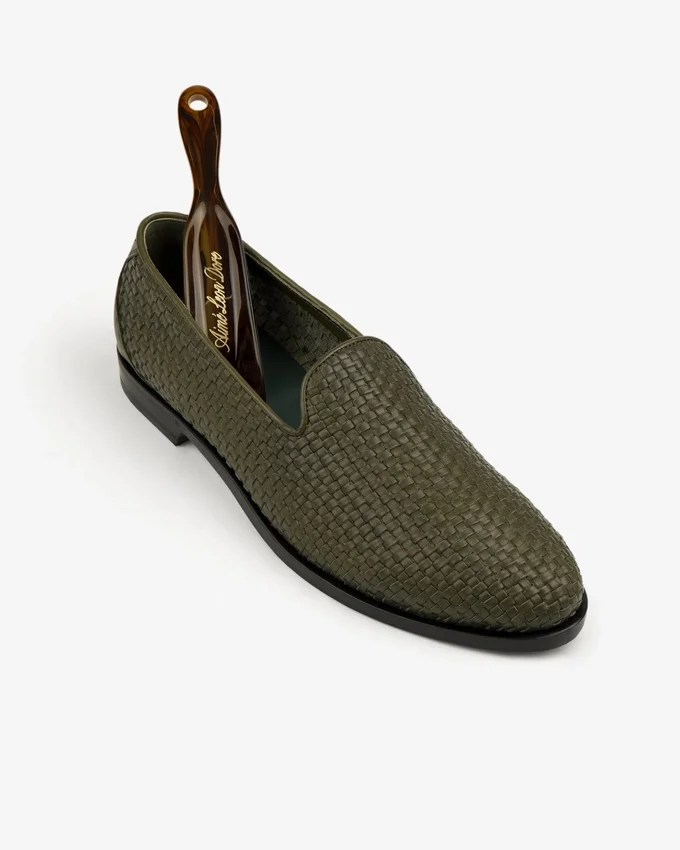 Mocassins en cuir et raphia