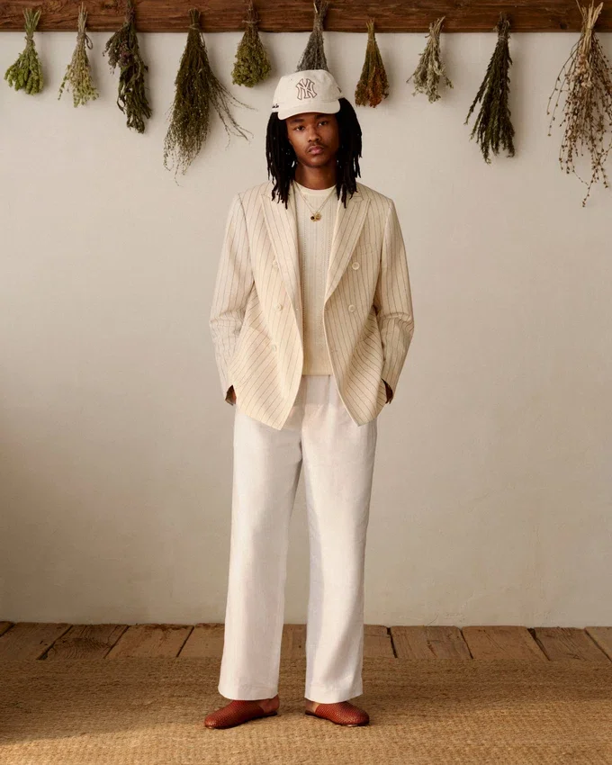 Veste de costume à double boutonnage à fines rayures