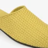 Mules en cuir et raphia