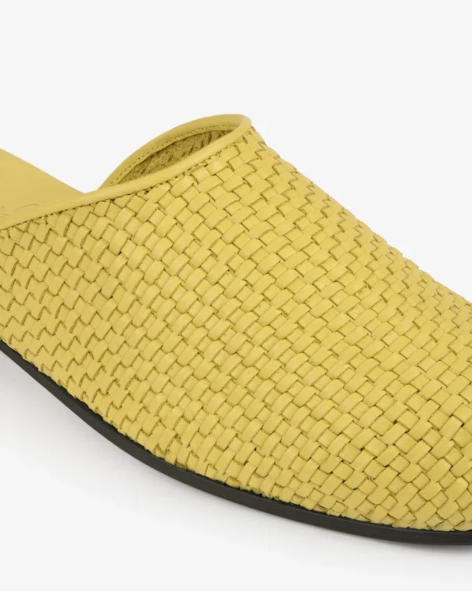 Mules en cuir et raphia