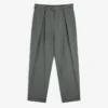 Pantalon léger à revers