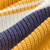Pull de rugby rayé