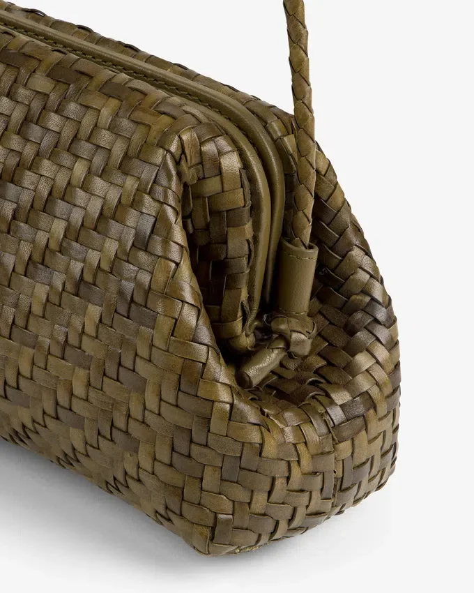 Sac à bandoulière en cuir tressé