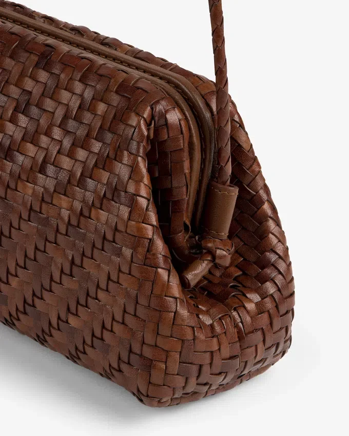 Sac à bandoulière en cuir tressé