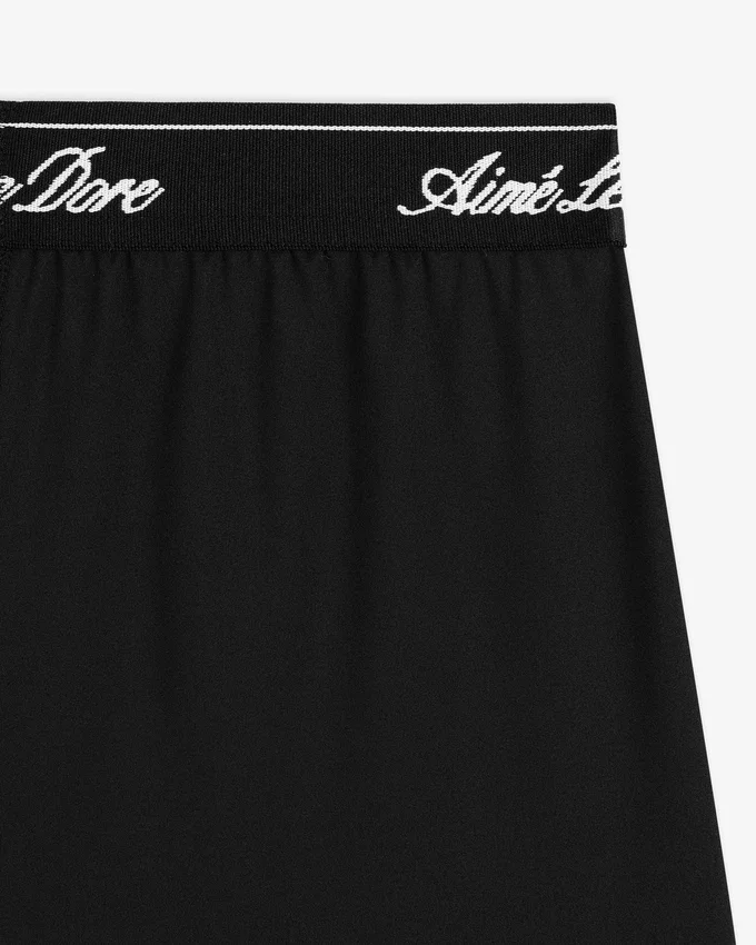 Short de cycliste avec logo