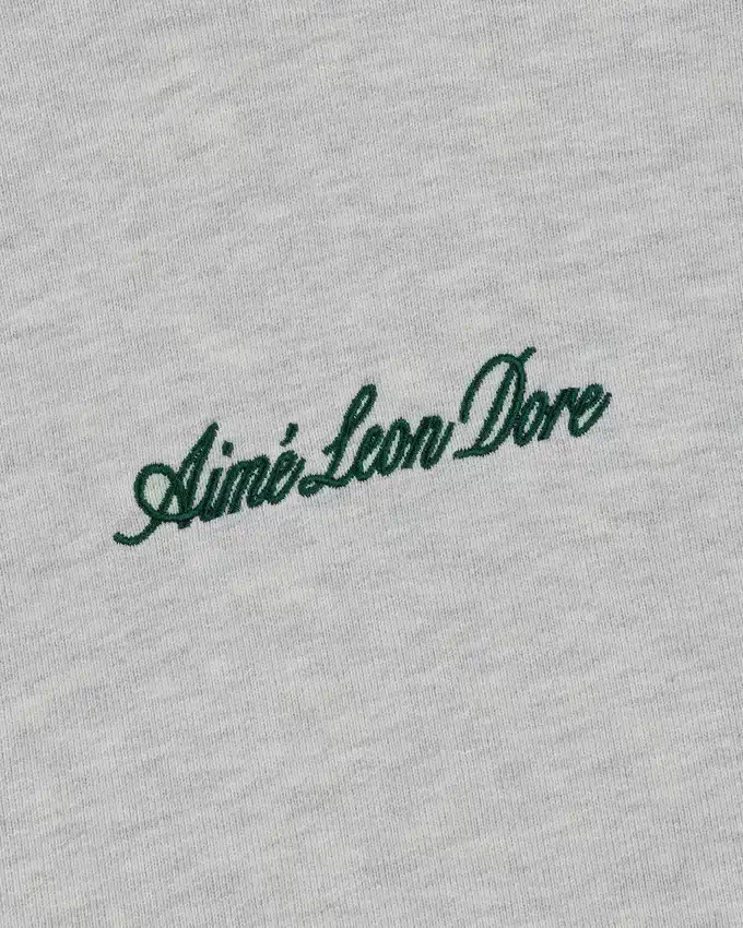 Sweat à capuche avec logo brodé