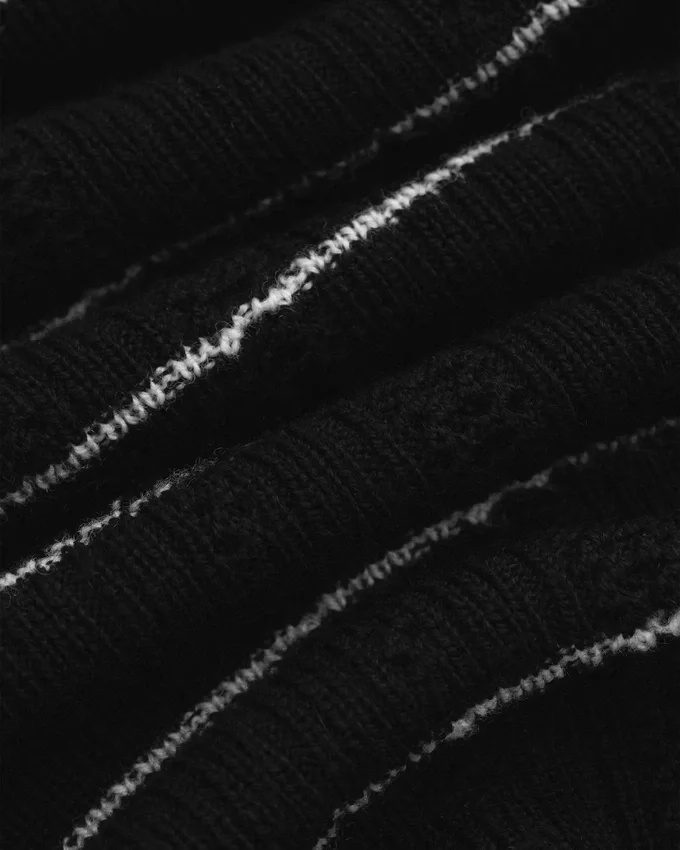 T-shirt en laine mérinos à œillets