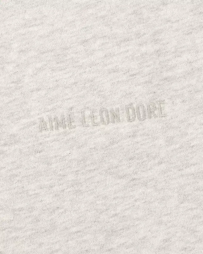 T-shirt à logo ton sur ton