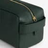 Trousse de voyage en cuir