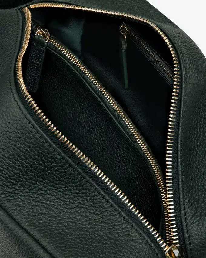 Trousse de voyage en cuir