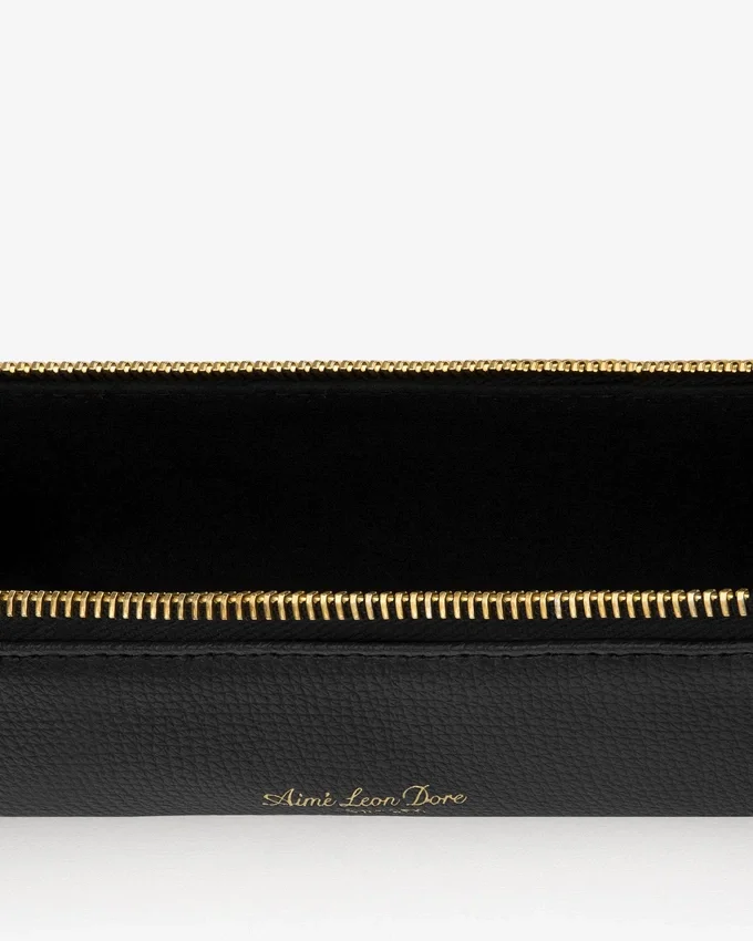 Trousse en cuir