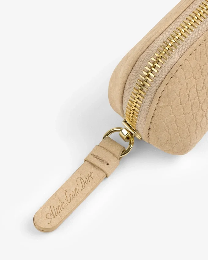 Trousse en nubuck gaufré imitation crocodile