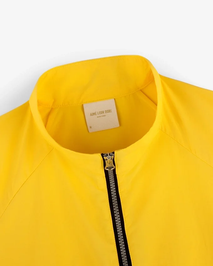 Veste coupe-vent compacte en nylon